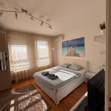 Belvil Apartment