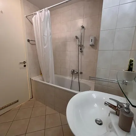 Belvil Apartment *